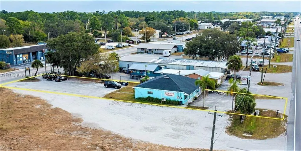 415 S Main St., La Belle FL 33935