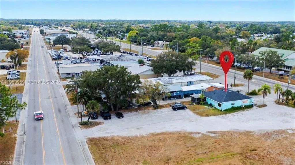 415 S Main St., La Belle FL 33935