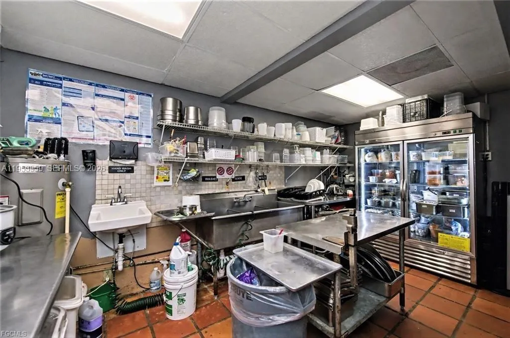 415 S Main St., La Belle FL 33935