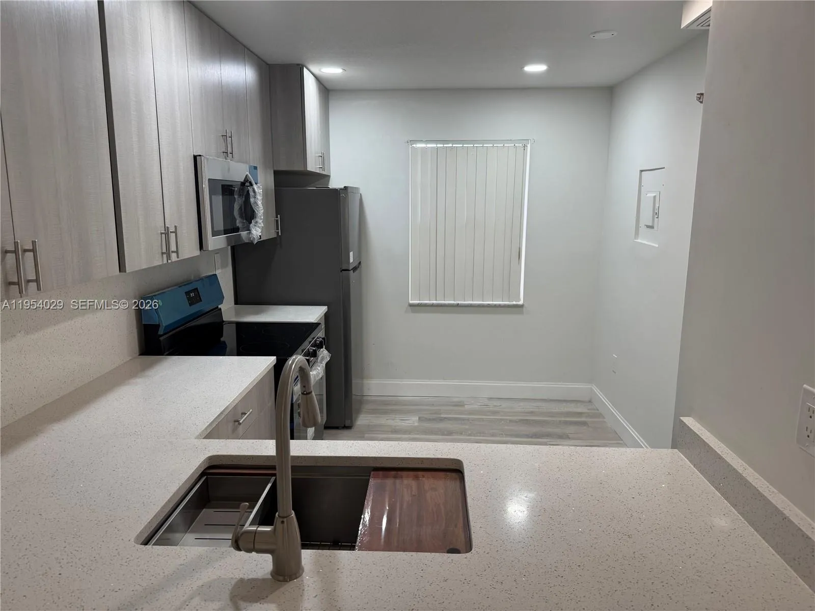 3940 Inverrary Blvd # A, Lauderhill FL 33319