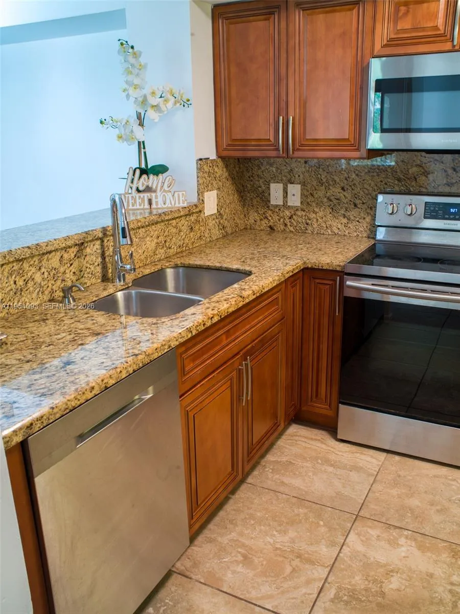 2133 Renaissance Blvd # 306, Miramar FL 33025