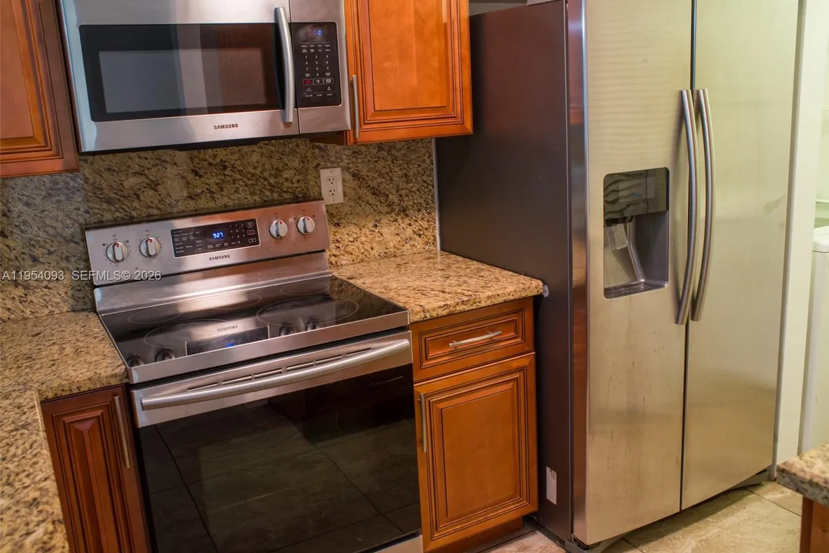 2133 Renaissance Blvd # 306, Miramar FL 33025