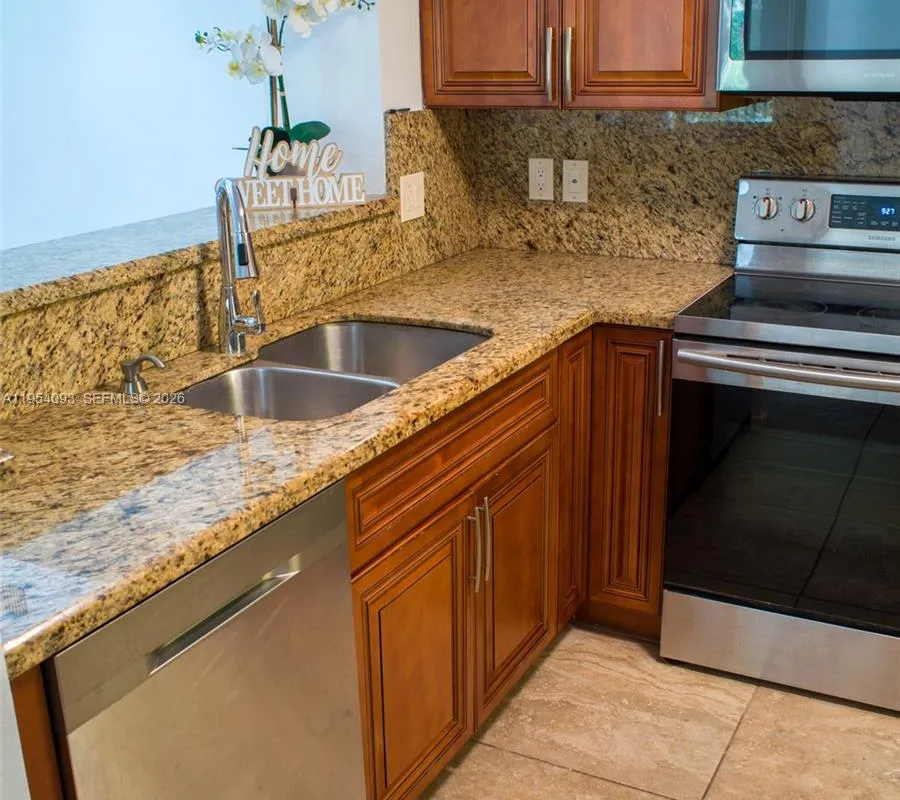 2133 Renaissance Blvd # 306, Miramar FL 33025