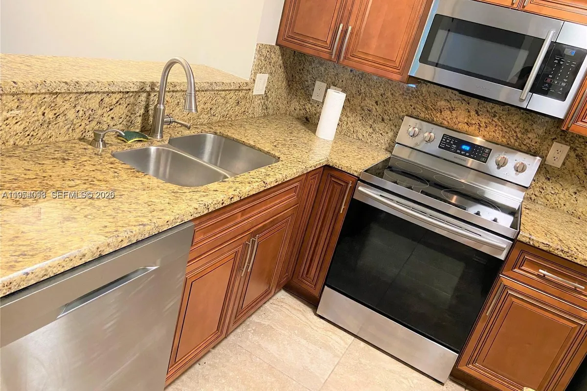 2133 Renaissance Blvd # 306, Miramar FL 33025