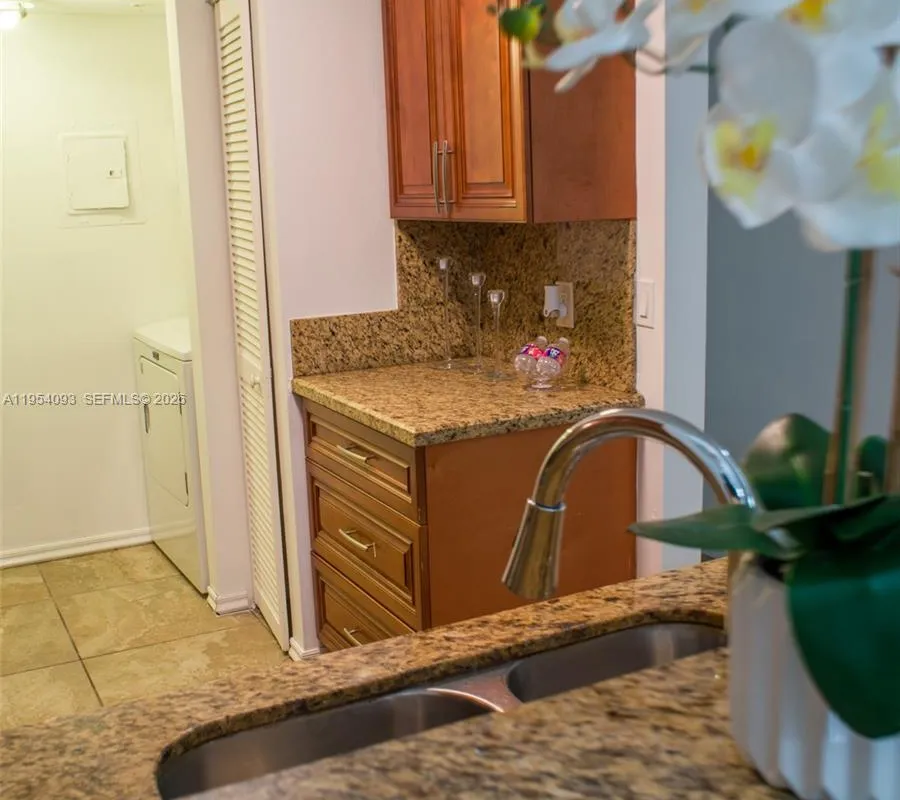 2133 Renaissance Blvd # 306, Miramar FL 33025