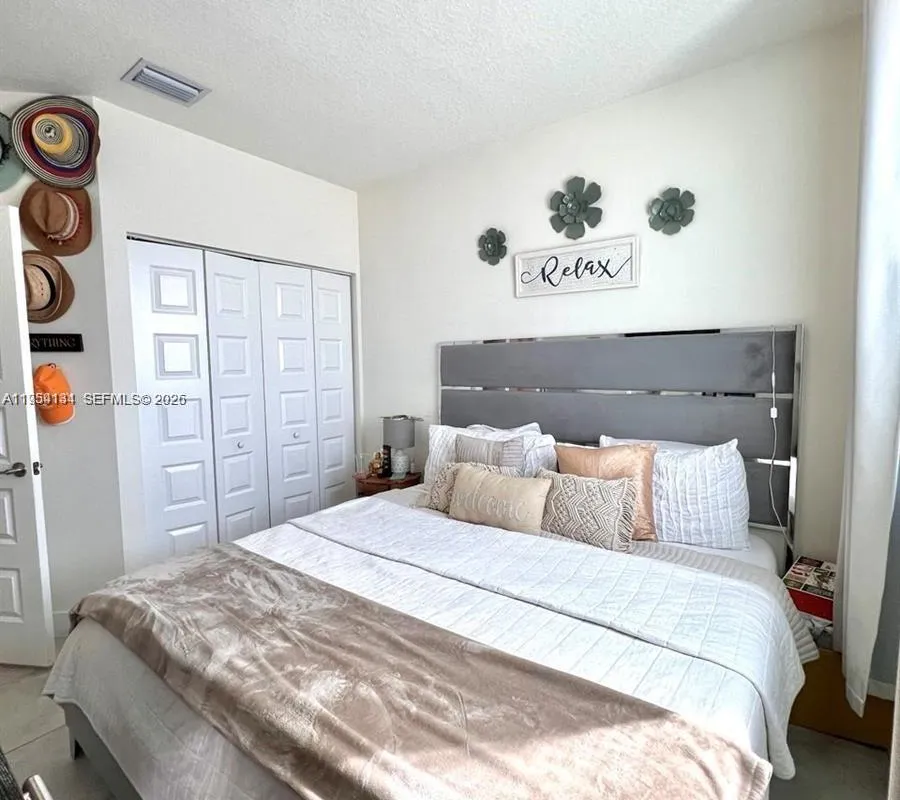 6420 NW 102nd Path # 304, Doral FL 33178