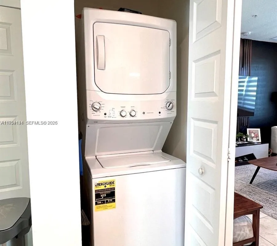 6420 NW 102nd Path # 304, Doral FL 33178