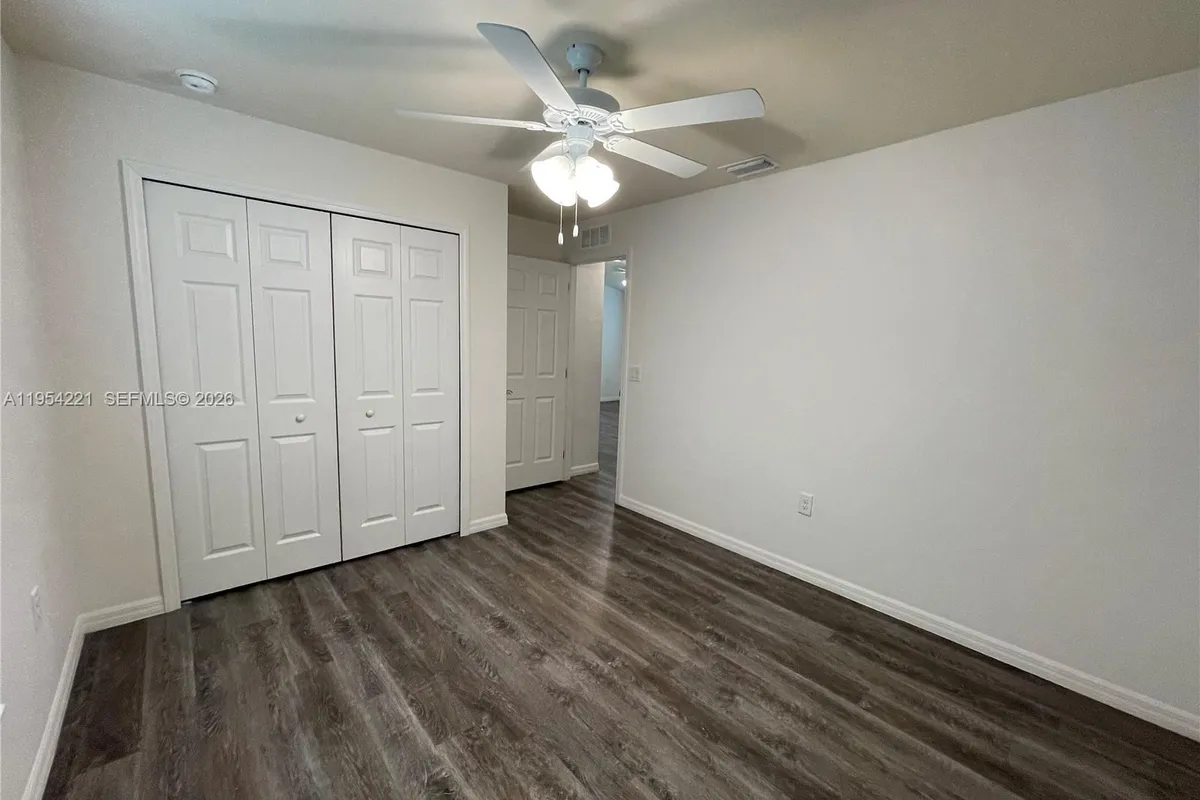 131 Carousel Ave., La Belle FL 33935