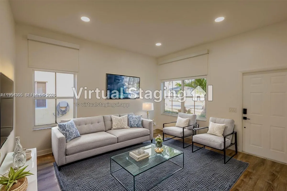 825 Tanglewood Cir, Weston FL 33327