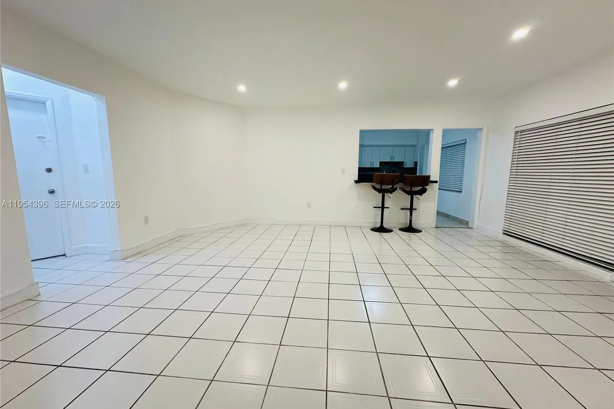 50 Park Dr # 3, Bal Harbour FL 33154