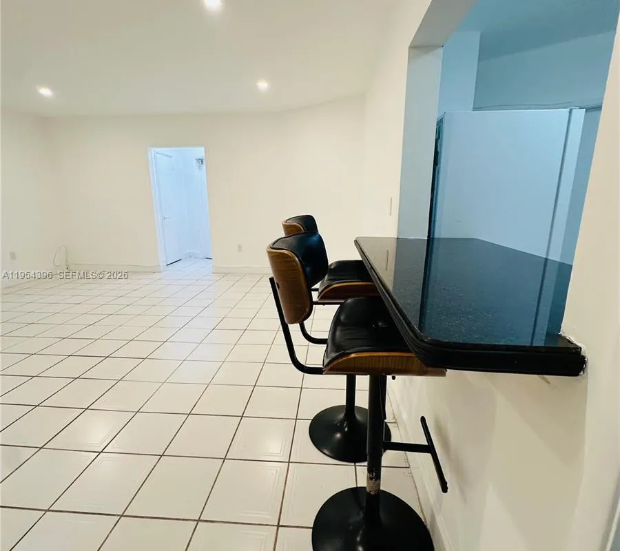 50 Park Dr # 3, Bal Harbour FL 33154