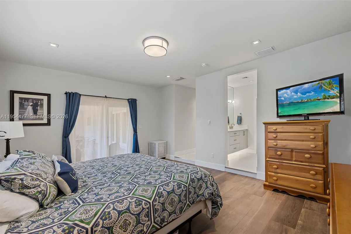 7980 SW 108th St, Miami FL 33156