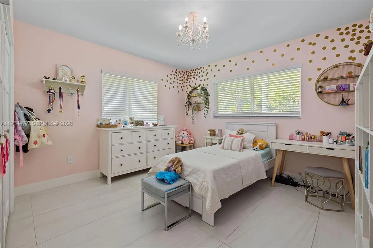 7980 SW 108th St, Miami FL 33156