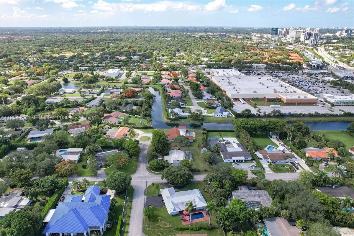 7980 SW 108th St, Miami FL 33156