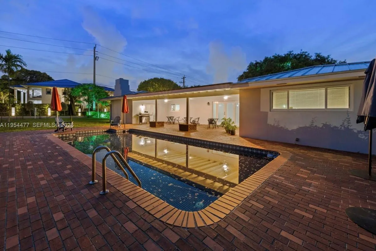 7980 SW 108th St, Miami FL 33156