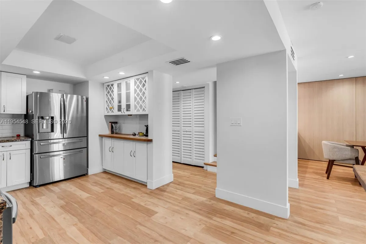 6611 SW 72nd St # 38, South Miami FL 33143