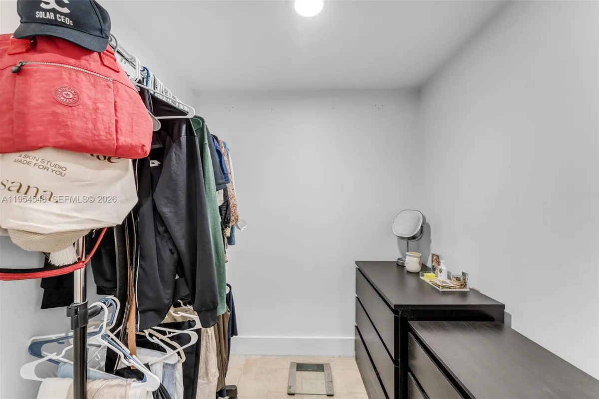 6611 SW 72nd St # 38, South Miami FL 33143