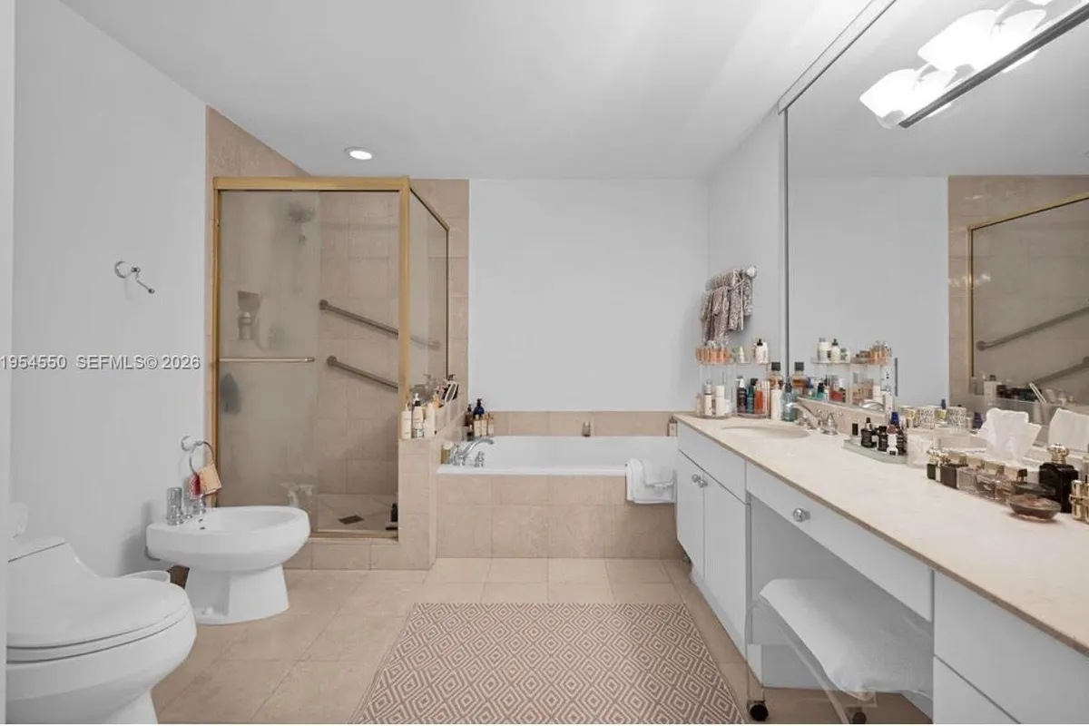 9601 Collins Ave # 403, Bal Harbour FL 33154