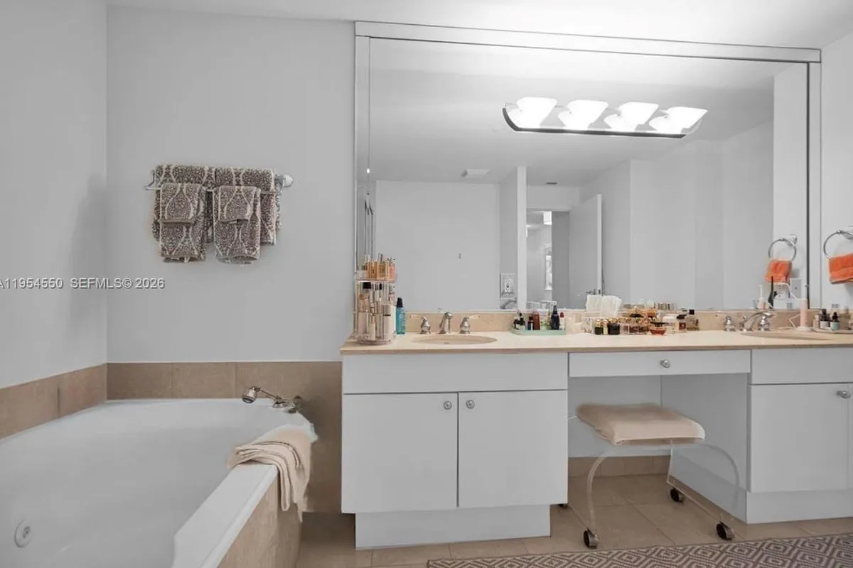 9601 Collins Ave # 403, Bal Harbour FL 33154