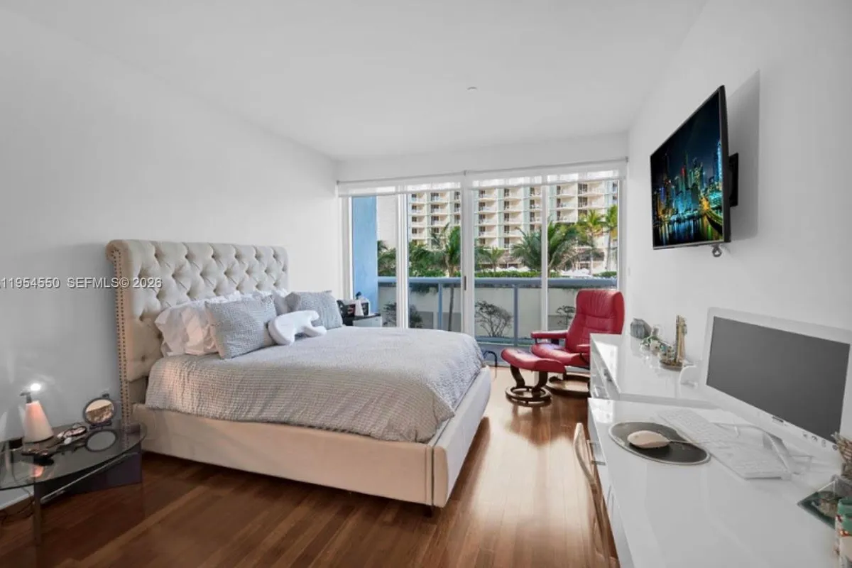 9601 Collins Ave # 403, Bal Harbour FL 33154