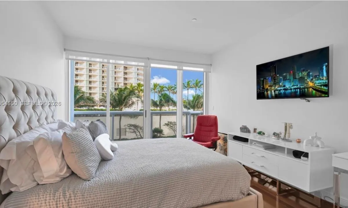 9601 Collins Ave # 403, Bal Harbour FL 33154