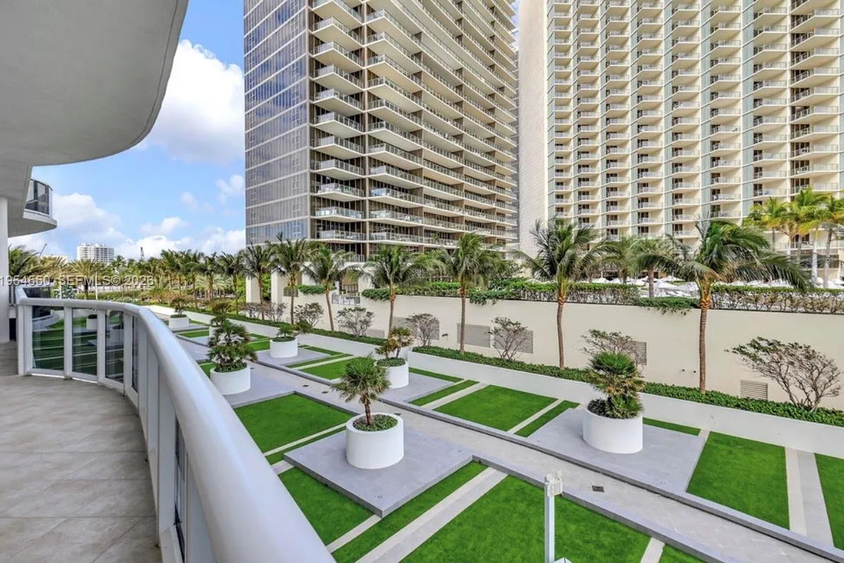 9601 Collins Ave # 403, Bal Harbour FL 33154