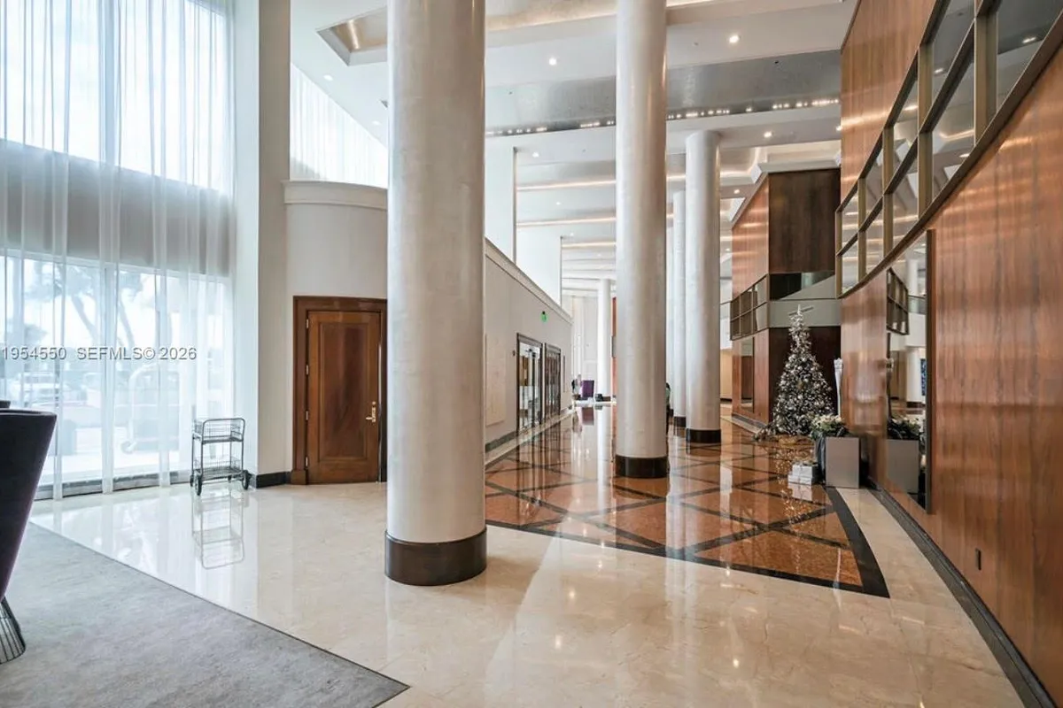 9601 Collins Ave # 403, Bal Harbour FL 33154