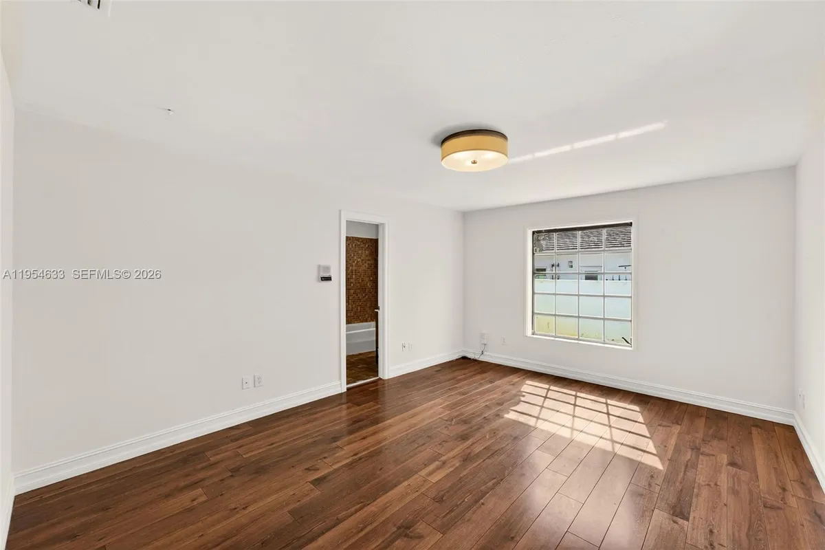 3000 SW 130th Ave, Miami FL 33175