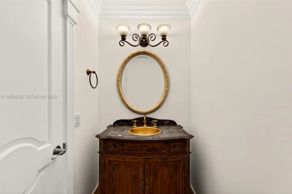 3000 SW 130th Ave, Miami FL 33175