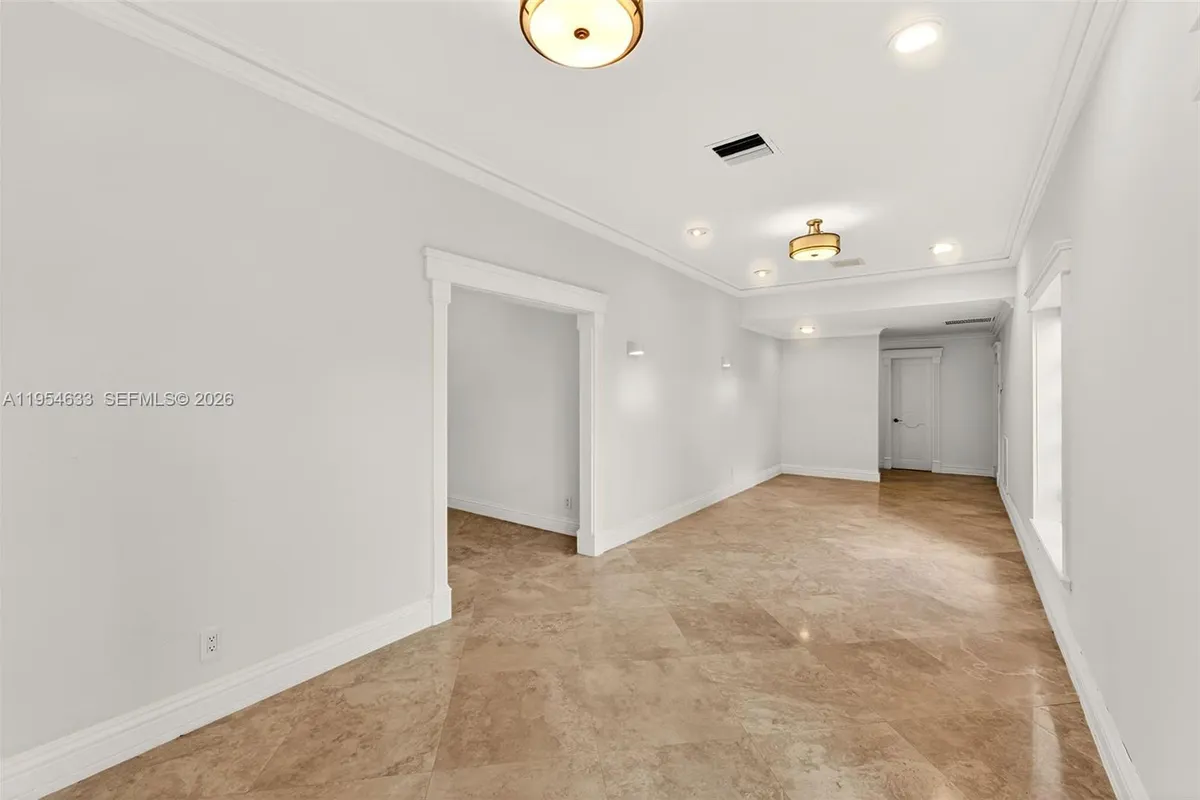 3000 SW 130th Ave, Miami FL 33175