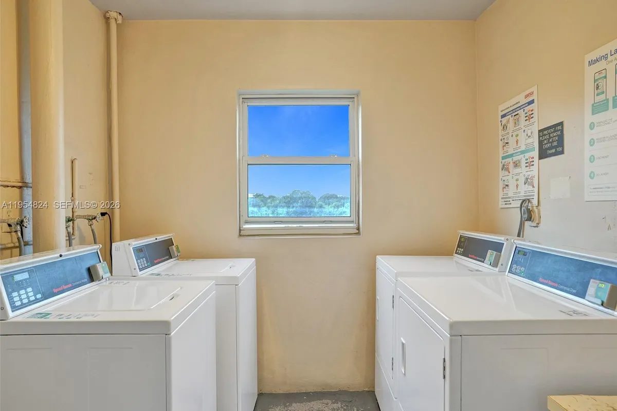 2651 S Course Dr # 410, Pompano Beach FL 33069