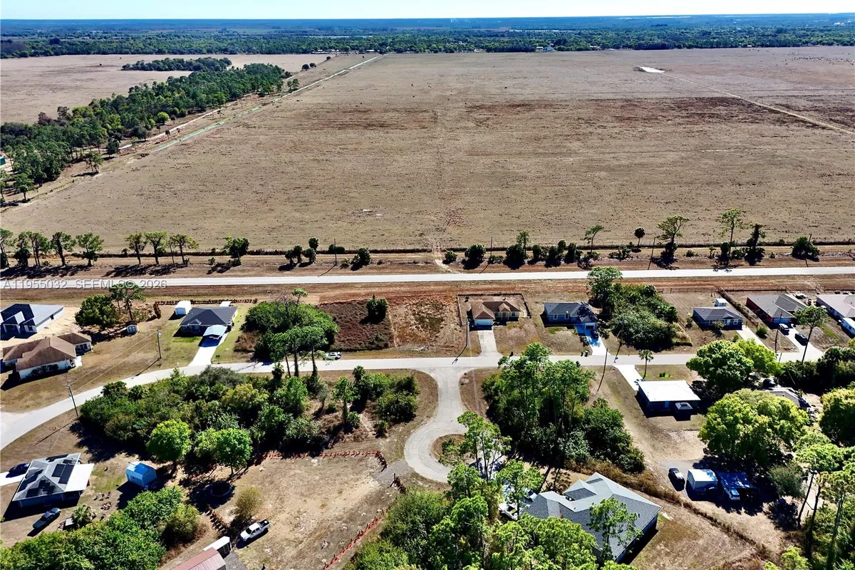 3019 S Balsam Cir, La Belle FL 33935