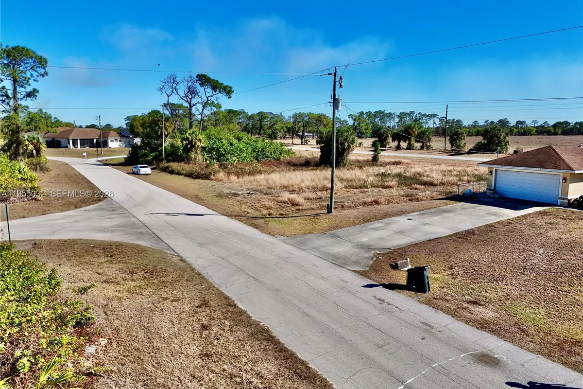 3019 S Balsam Cir, La Belle FL 33935