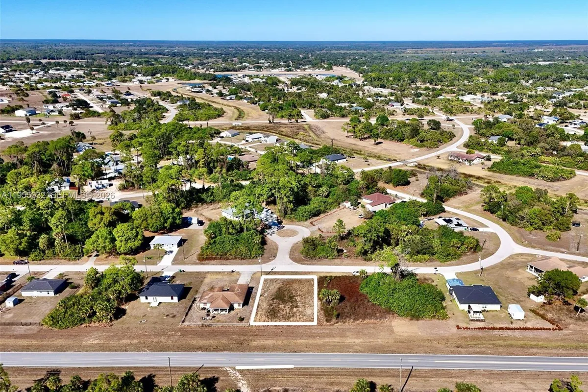 3019 S Balsam Cir, La Belle FL 33935