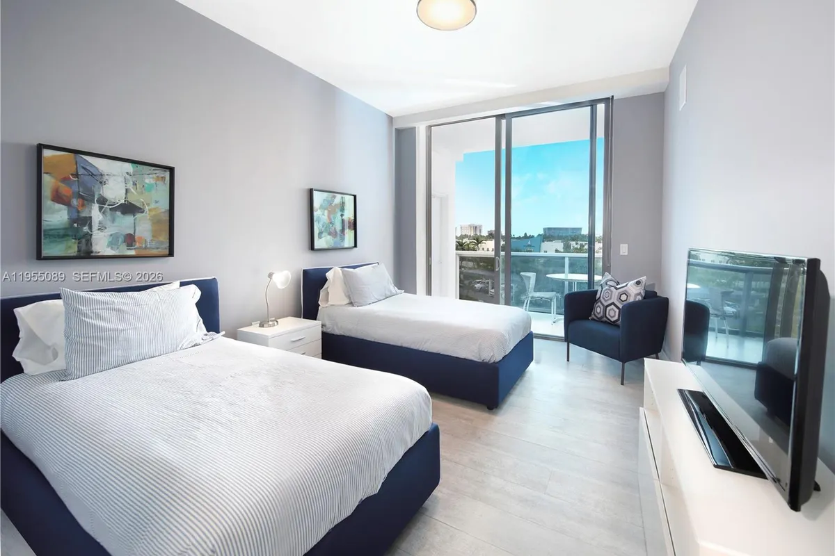 3300 NE 188th St # 315, Aventura FL 33180