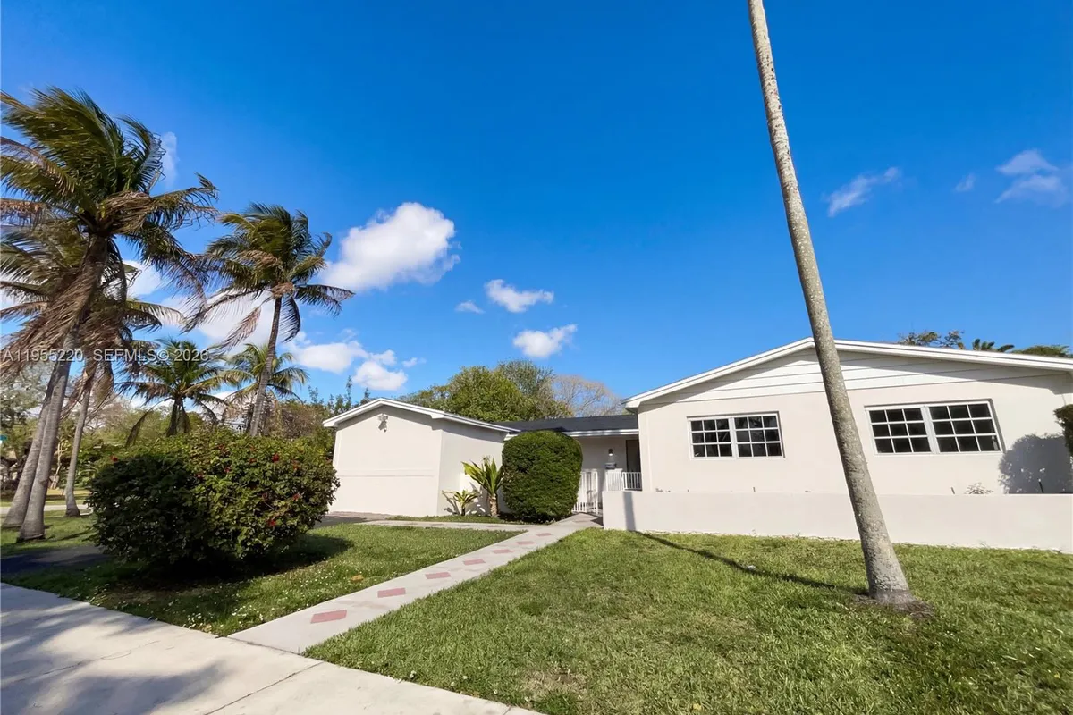 10001 SW 99th Ave, Miami FL 33176