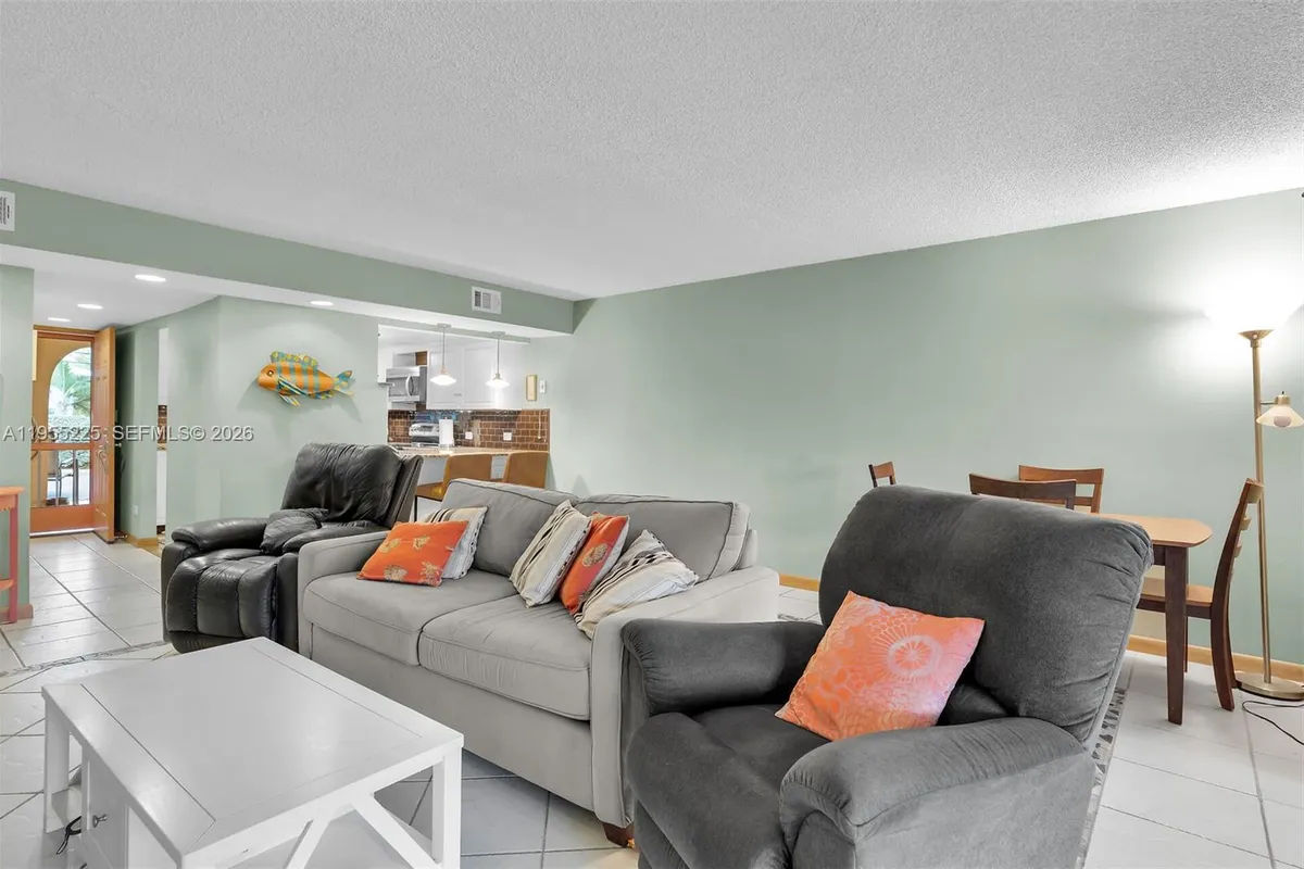 423 Sombrero Beach Rd # 9, Marathon FL 33050