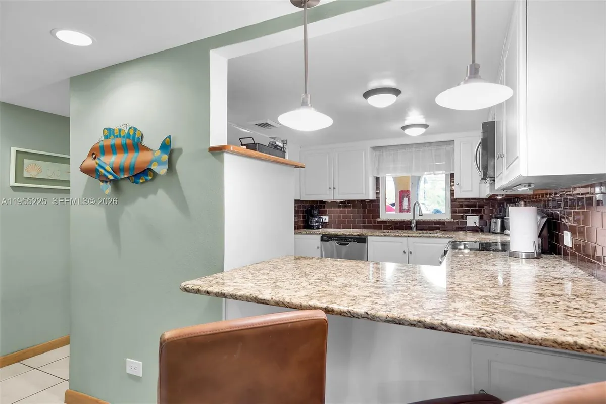 423 Sombrero Beach Rd # 9, Marathon FL 33050