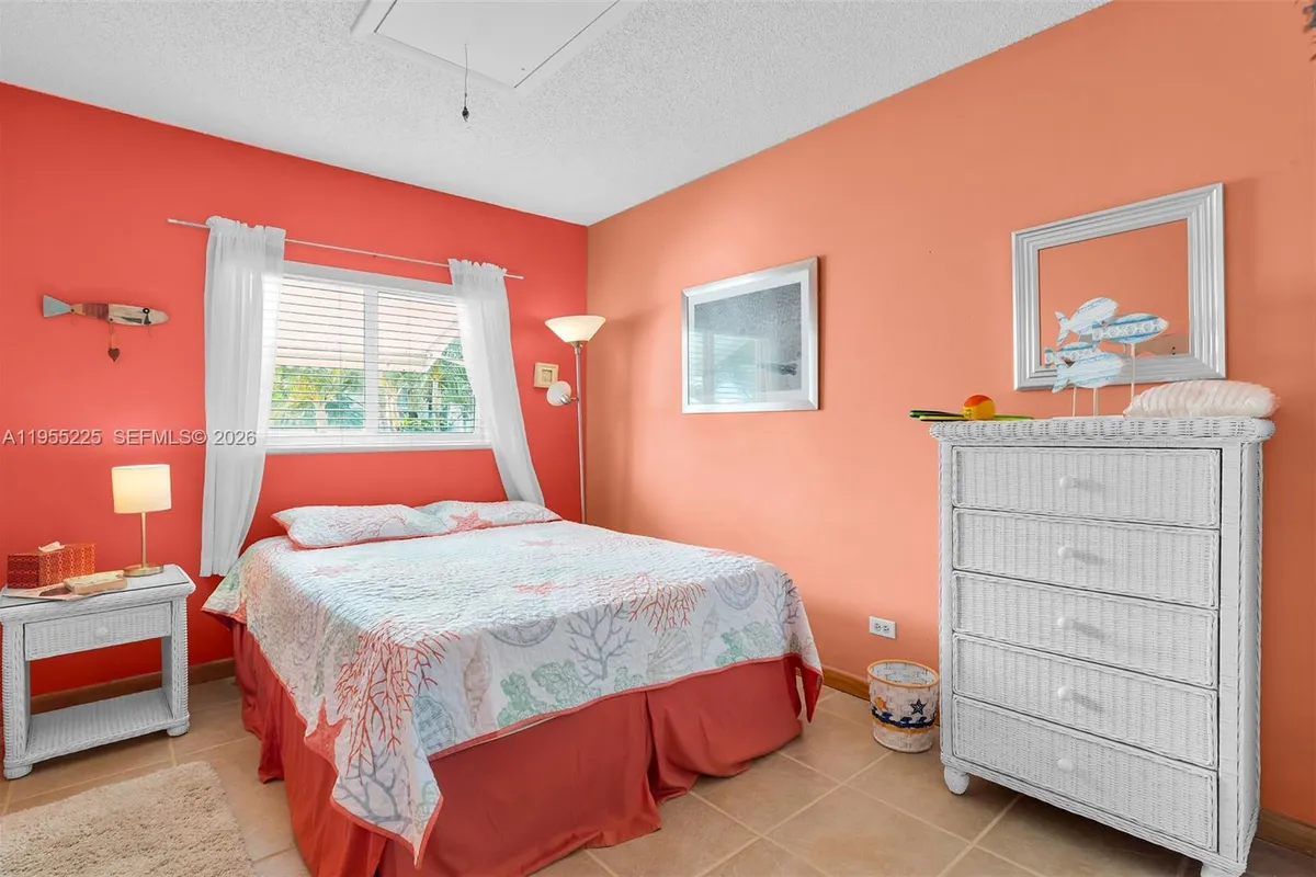 423 Sombrero Beach Rd # 9, Marathon FL 33050