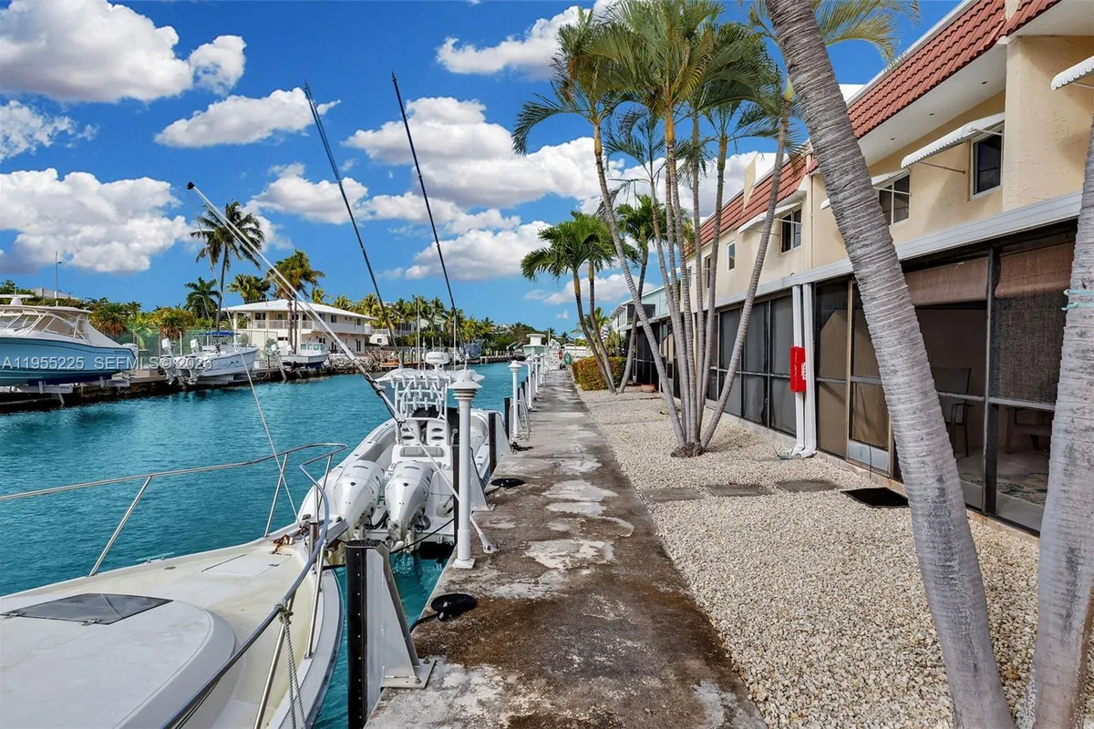 423 Sombrero Beach Rd # 9, Marathon FL 33050
