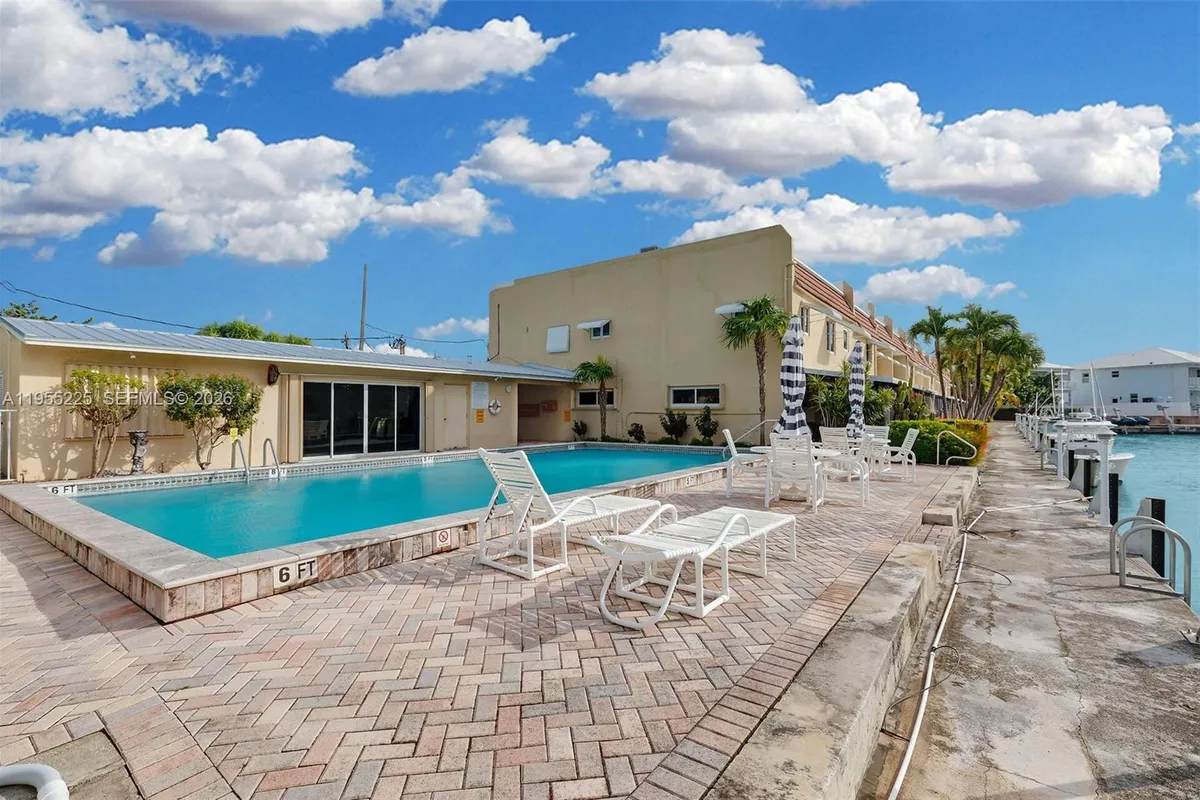 423 Sombrero Beach Rd # 9, Marathon FL 33050