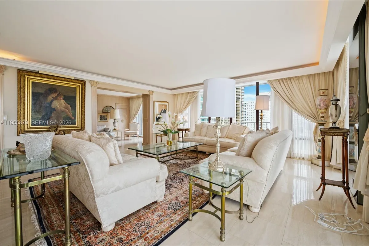 10155 Collins Ave # 909, Bal Harbour FL 33154