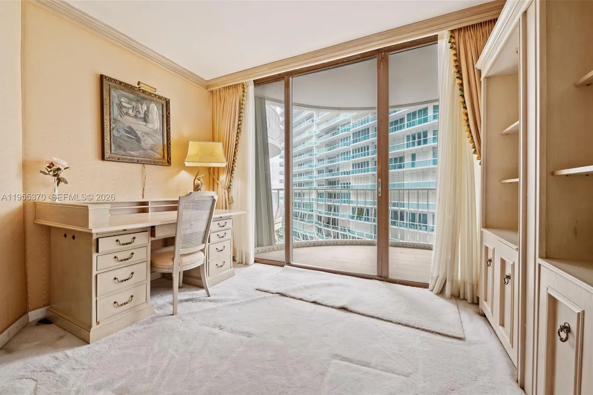 10155 Collins Ave # 909, Bal Harbour FL 33154