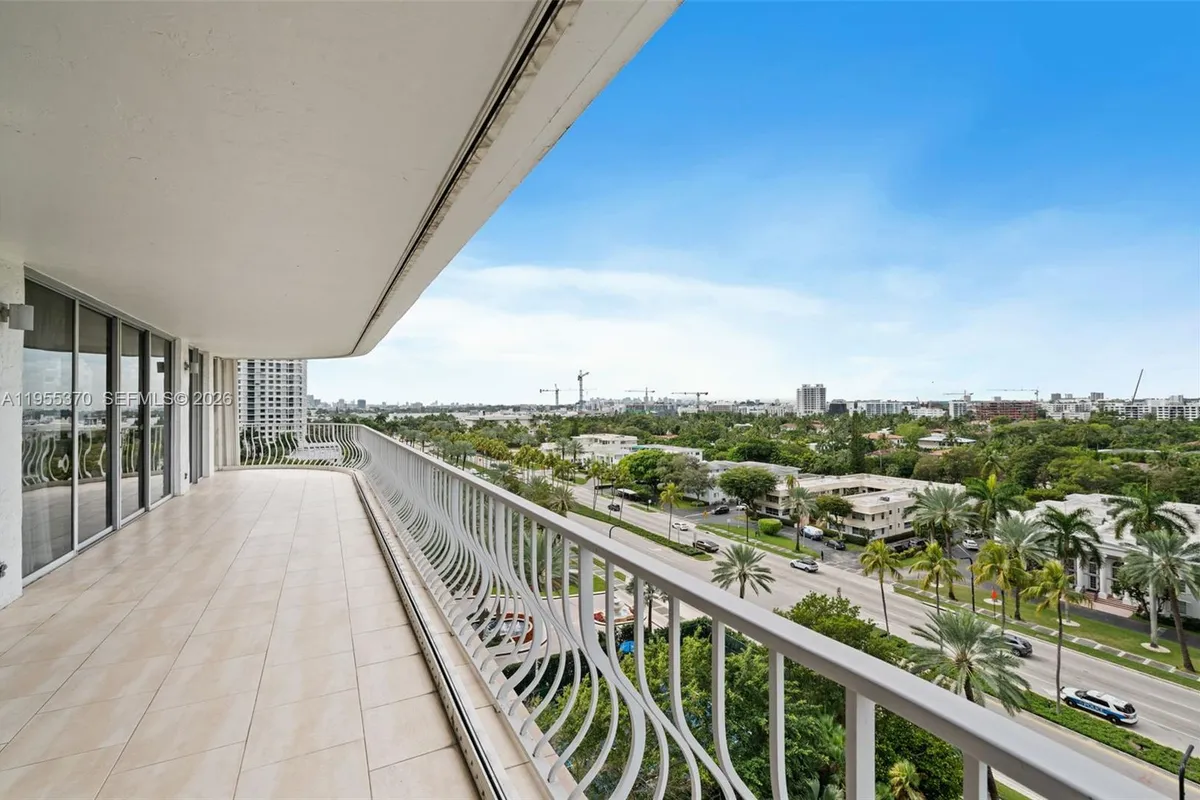 10155 Collins Ave # 909, Bal Harbour FL 33154