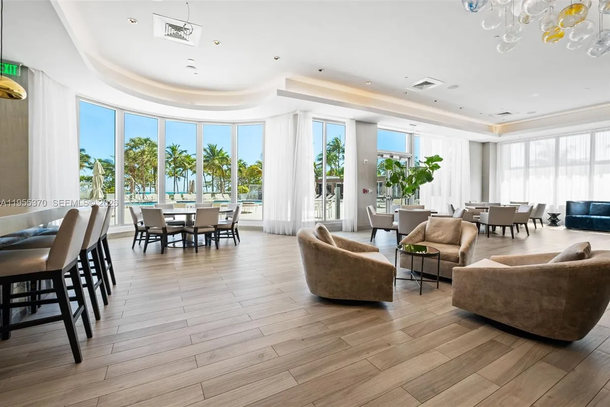 10155 Collins Ave # 909, Bal Harbour FL 33154