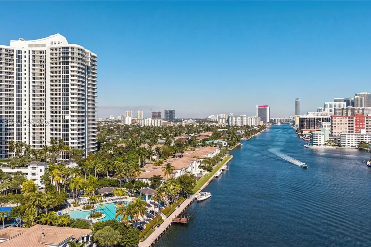 21200 Point Pl # 504, Aventura FL 33180