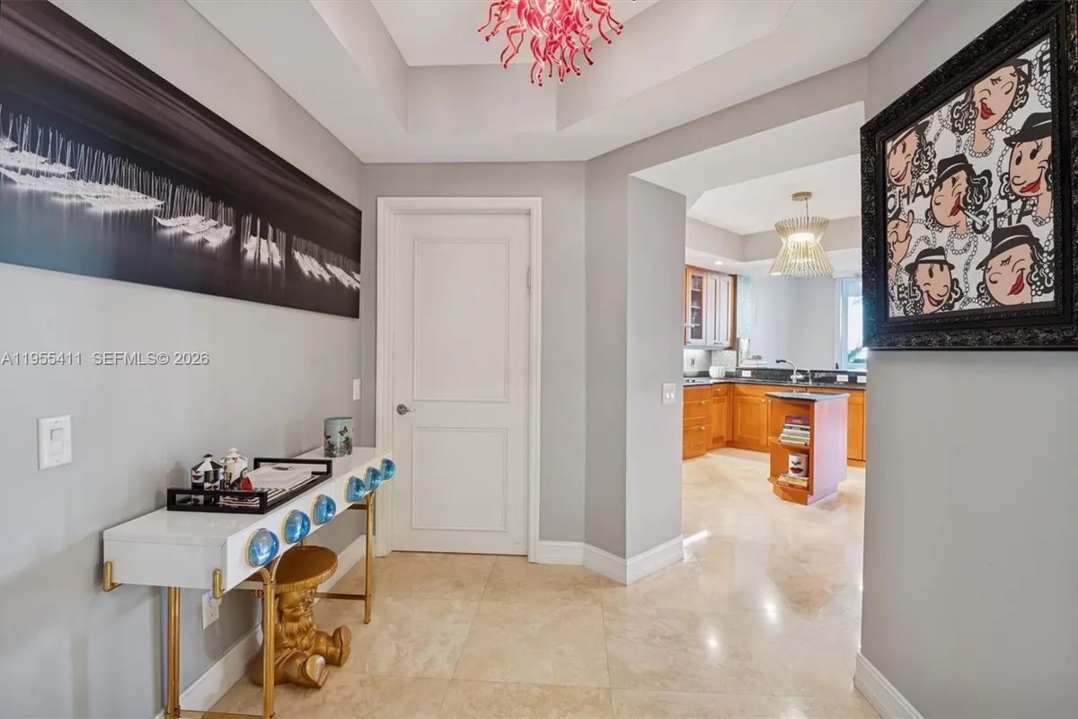 21200 Point Pl # 504, Aventura FL 33180