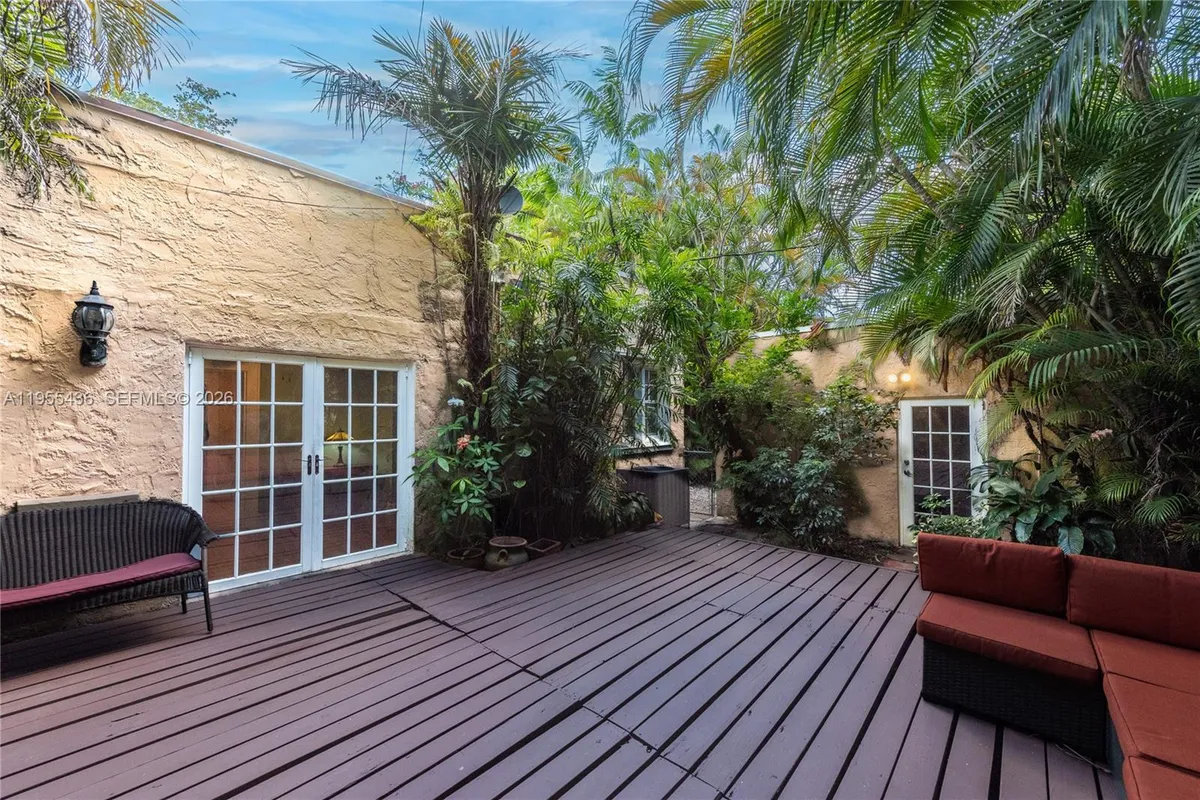 1256 Algeria Ave, Coral Gables FL 33134