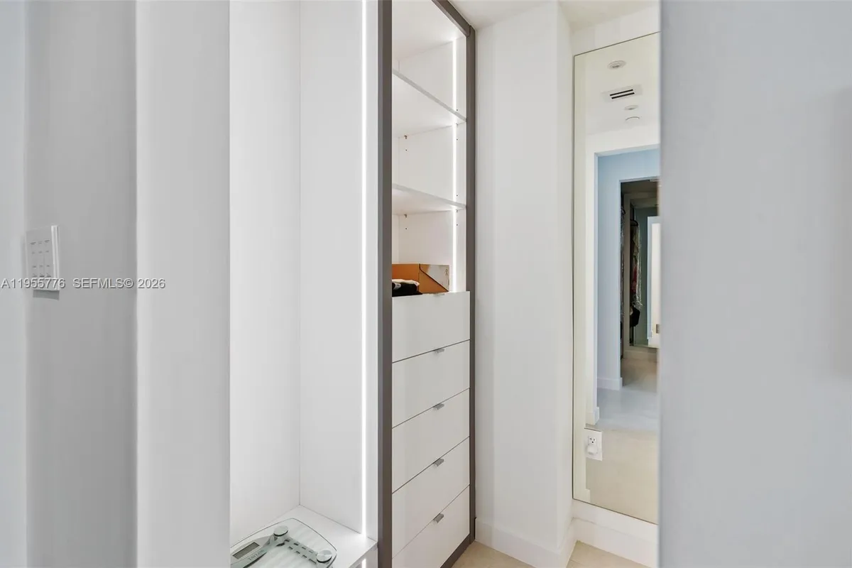 10205 Collins Ave # 1203, Bal Harbour FL 33154