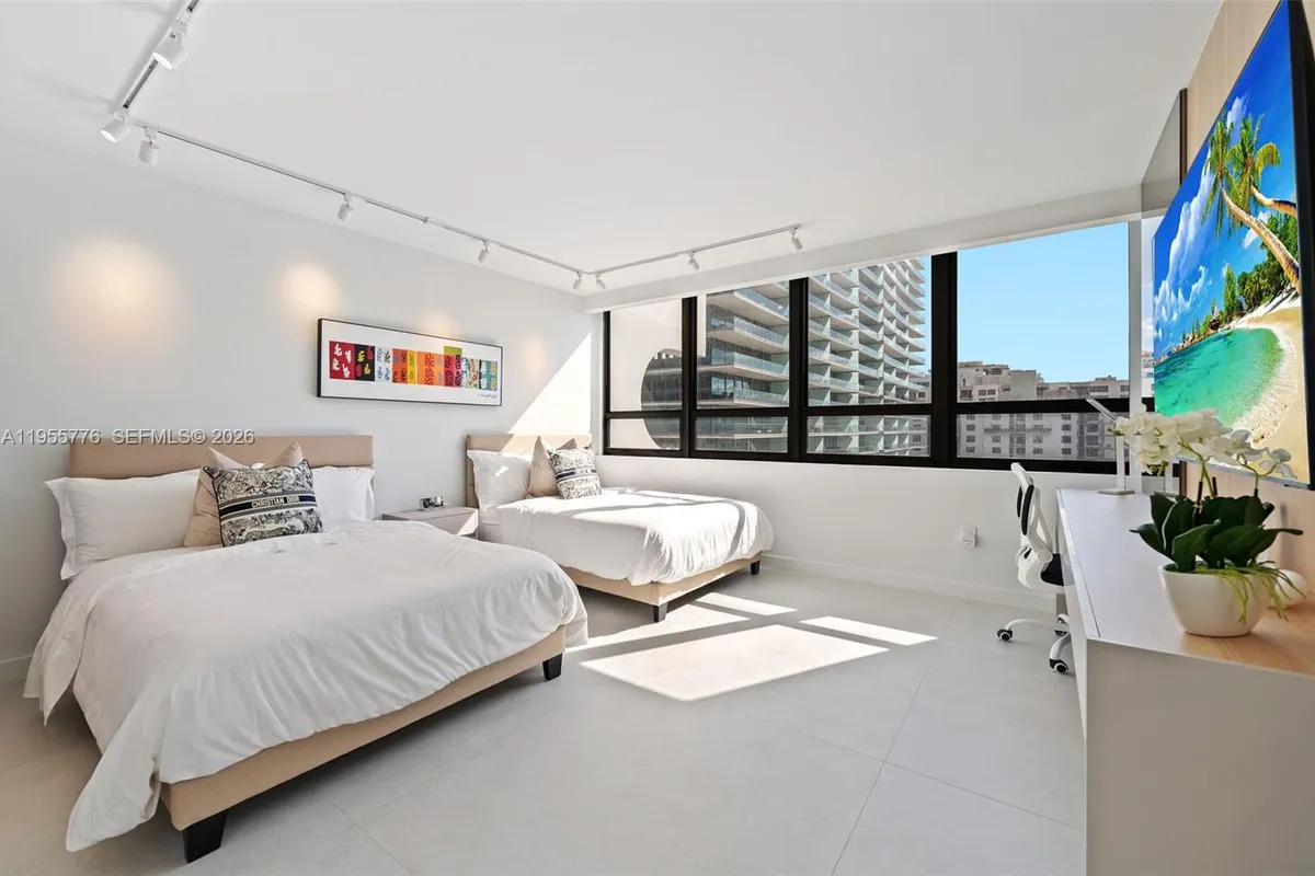 10205 Collins Ave # 1203, Bal Harbour FL 33154